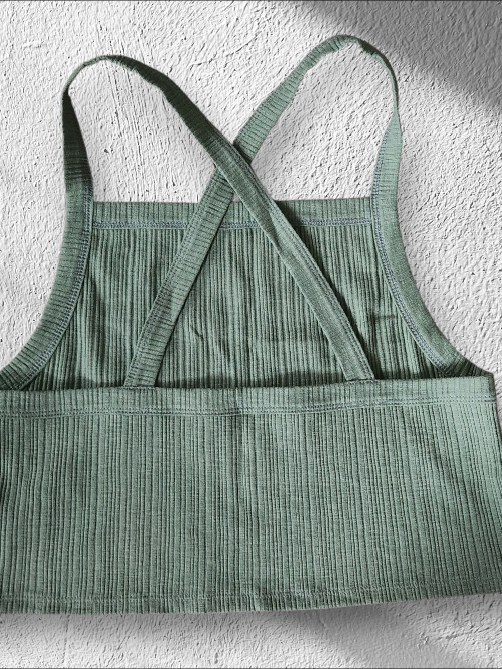4 American Eagle Crop Tops-Size Large - Picture 5 of 7